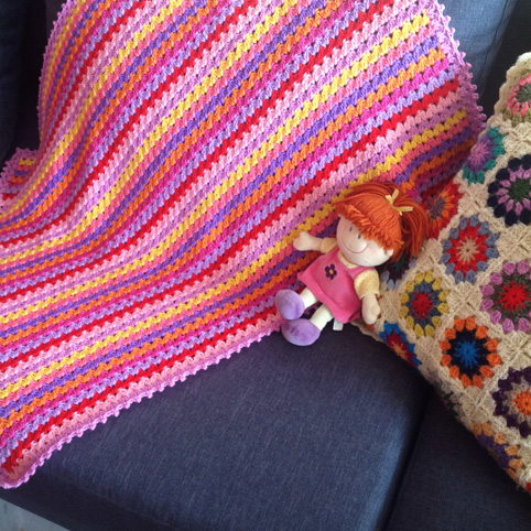 A baby girl blanket – Le Monde de Sucrette